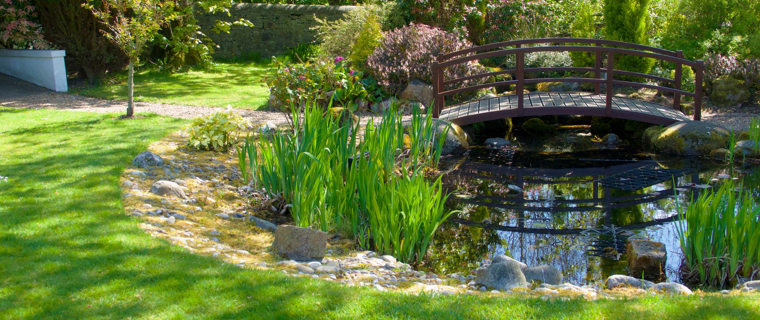Amann Landschaftsgestaltung - Gartenbau und Teichbau im Schwarzwald und in der Schweiz - unsere Leistungen